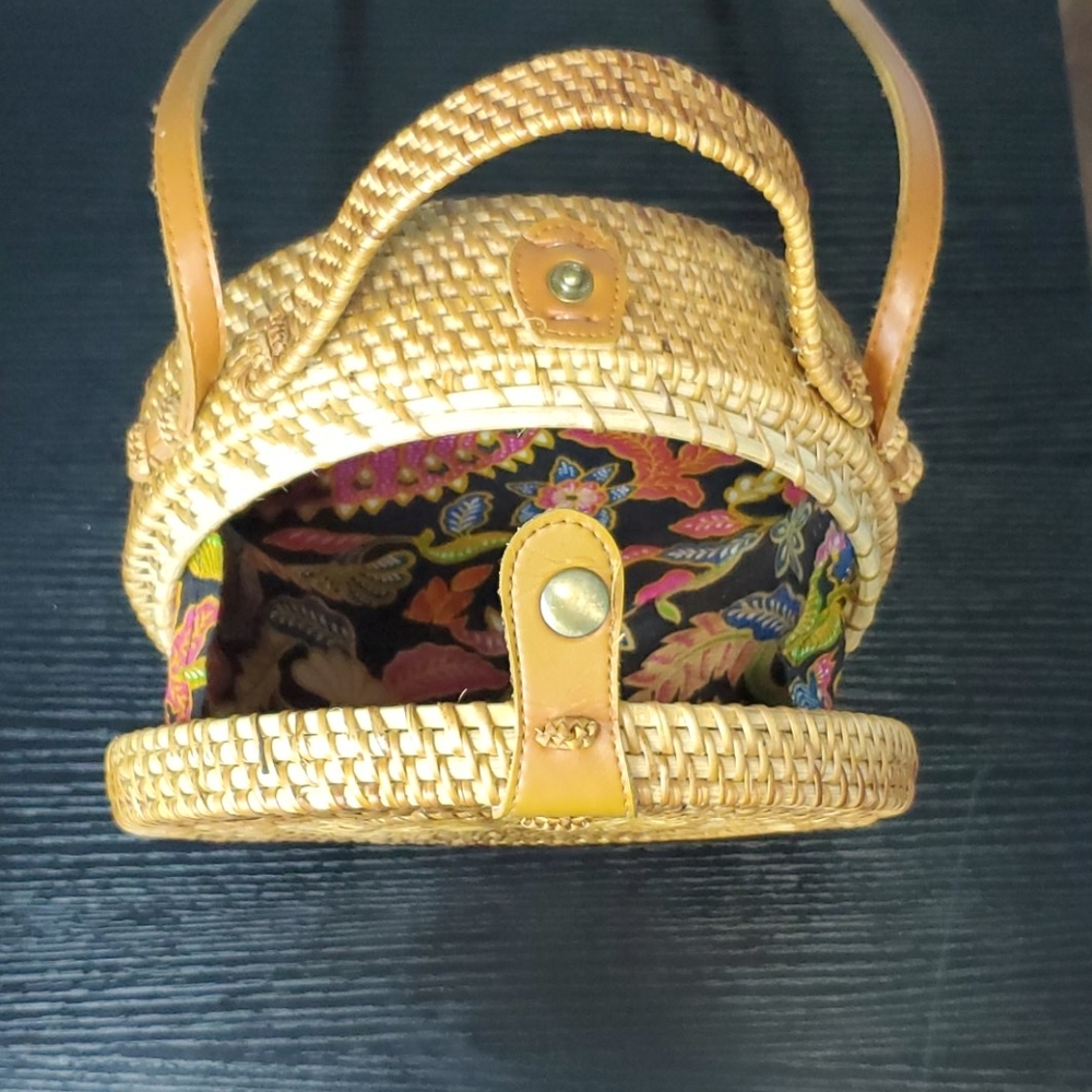 Handwoven Round Rattan Bag - Picture 3 of 6